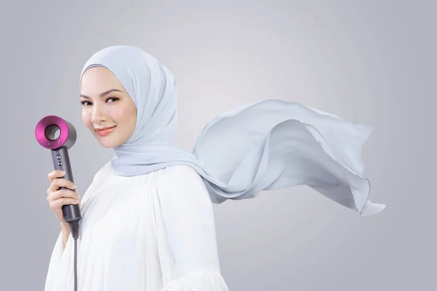 9 Tips Merawat Rambut Bagi Para Hijaber